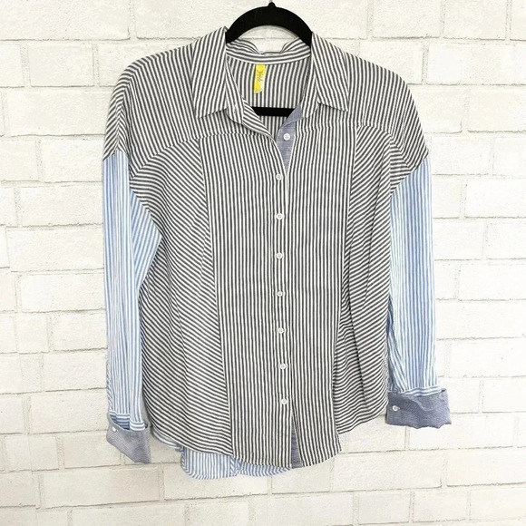 Free People Blue & White Striped Button Front Shirt Women's Size XS - Picture 2 of 8